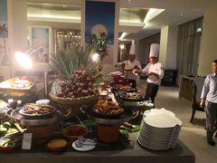 -海口绿发希尔顿酒店-田园汇自助餐·三文鱼·海鲜