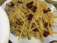 酸辣土豆丝-哈尔滨菜馆(马家园南街店)