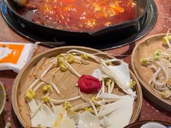 -赵美丽·重庆社区火锅·直营店(火车东站·中豪国际店)