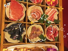 -青瓦炭韩潮烤肉(花园道店)
