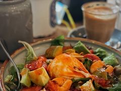 虾仁牛油果沙拉-RAC BAR(安福路店)