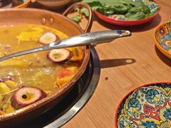 -洱火云南酸菜牛肉火锅(石景山当代商城店)