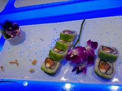 -亚马逊环球美食百汇(新城吾悦广场店)