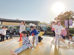 -季高兔窝窝亲子园(上海薰衣草公园店)