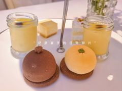 -燕庭·纯燕窝·甜品下午茶(南京西路店)