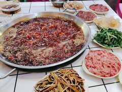 -储奇门鳝鱼火锅(总店)