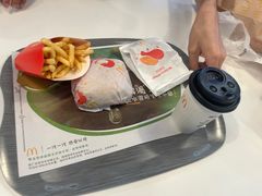-麦当劳(虹口星荟中心店)