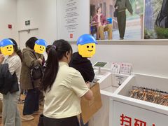 -优衣库(青岛万象城店)