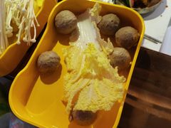 -运气牛自助酱大骨火锅(南京东路店)