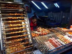 -八一好吃街·高品美食广场