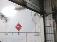 露天位-弓虽昌焖烧鸡(大竹林店)