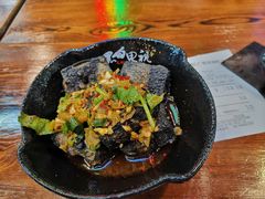 -黑白电视长沙小吃(美林M·LIVE天地东座店)