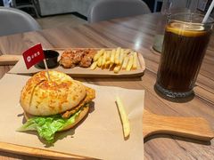 -必胜客(兰州国贸店)