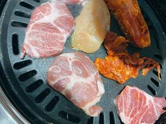 -33韩式自助烧烤(环城南路店)
