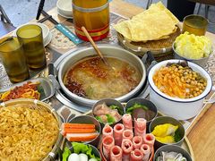 -顶上头·螺蛳火锅(五一新村店)