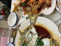 -覃记海鲜美食餐厅