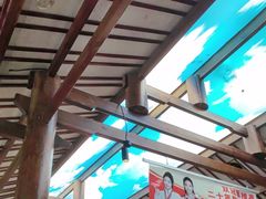 -阿瓦山寨·湘菜现炒·剁椒鱼头王(咸阳总店)