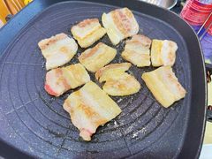 -青纱灯笼韩国料理店