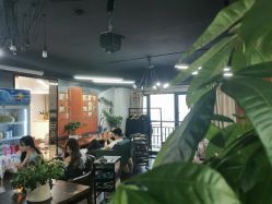 -迪罗造型•潮色接发