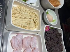 -海底捞火锅(银泰中心店)