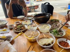 -谢老五跷脚牛肉·非遗传承店