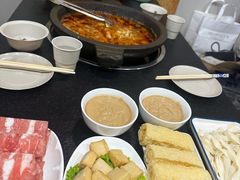 -灶知轩湘西石锅鱼(万佳广场店)