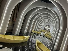 -涨巢·潮玩水疗局