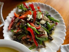 黄油菌-腾冲国萍农家乐