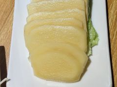 -茸梅路右拐龙虾-农家菜(松江店)