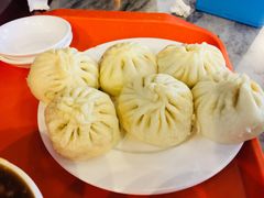 猪肉三鲜包子-天兴居(鲜鱼口街店)