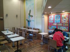 用餐区-麦当劳(中山路店)