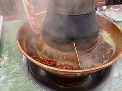 -楼外楼大刀肉传统火锅(西安大路店)