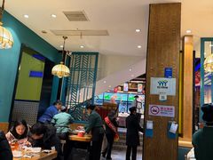 -黄泥岗·地道湖北菜(奥特莱斯店)