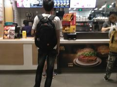 -麦当劳(东直门外大街店)