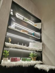 点击看大图 -TOP HAIR SALON