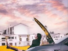 -TESLA 特斯拉(上海太古汇体验店)
