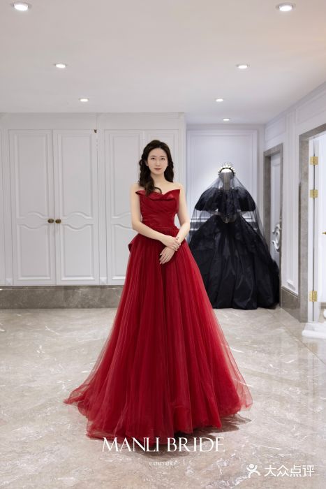 MANLI BRIDAL婚纱图片