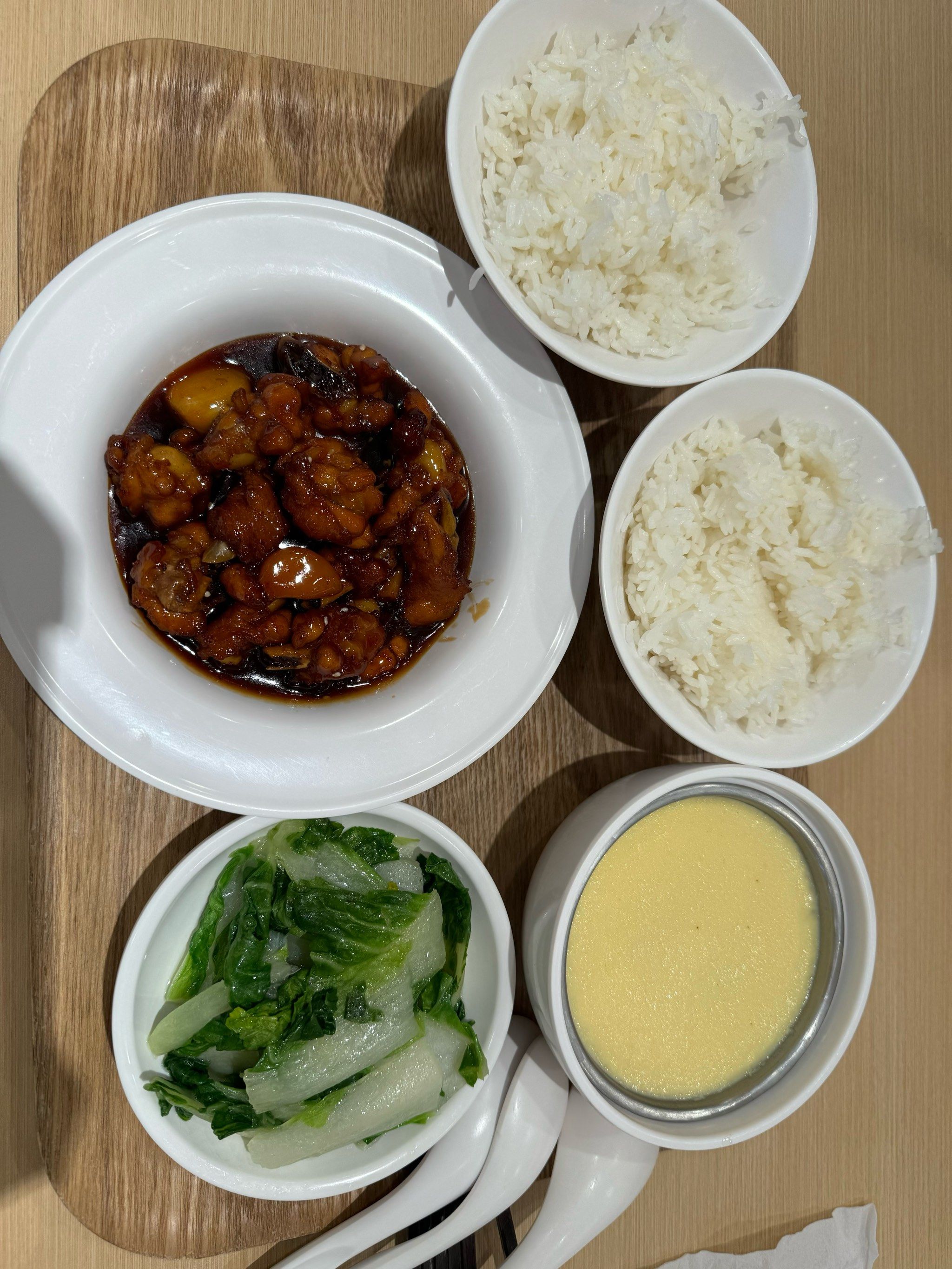 来吃中饭啦