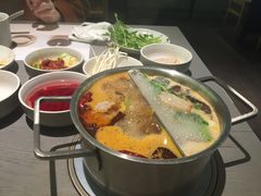 全自助火锅-夫妻肺片·中华老字号·正宗川菜(春熙路店)