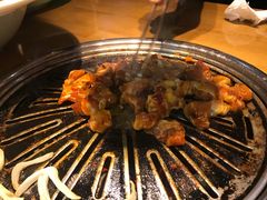 -老炉家木炭烤肉(长江国际店)