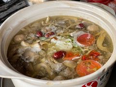 -口袋鸭砂煲火锅(解放路店)