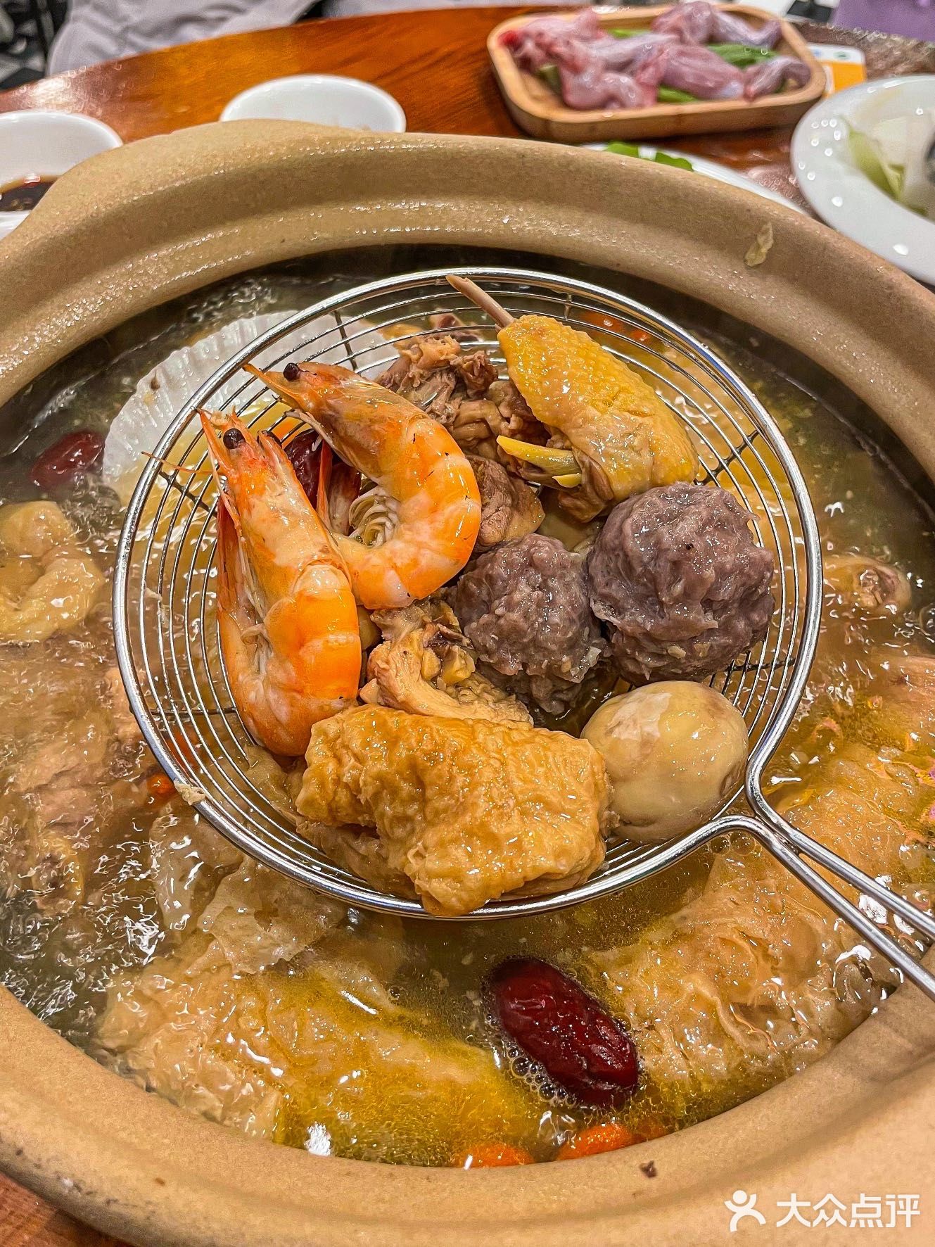 春天滋补药膳鸡，我选好他家啦~~
