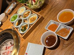 -小花花炭火烤肉·十五年延吉风味(左家庄店)