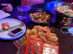 -钳真多钓虾馆·小龙虾海鲜烧烤(九六广场店)