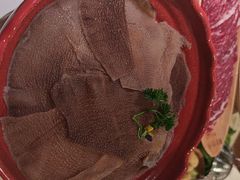 -左庭右院鲜牛肉火锅(金山万达店)
