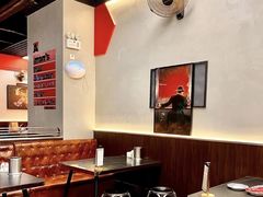 -许哥东北烧烤·铁丳烤串·宫后夹肉(繁花中心店)