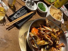 -七欣天香辣蟹火锅(上海银亿滨江店)