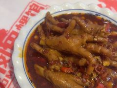 -老闵田螺馆·南昌市井菜·特色小吃(总店)