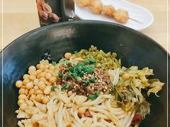 -三千粉牛肉米粉(来客茂店)