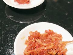 -帅巴人舅母子腊蹄民俗村